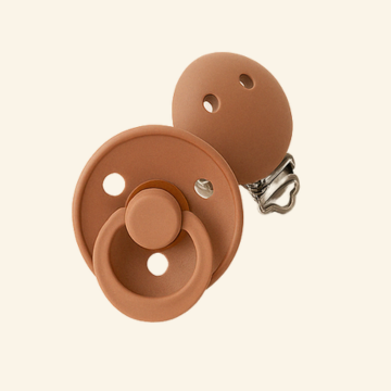 Tétines & Attaches